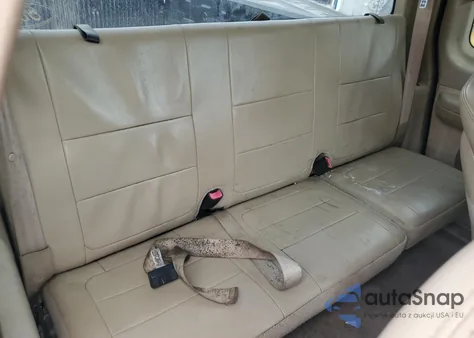 2002 Ford F150 z USA, uszkodzony, nr VIN 1FTRX18W02NA81542